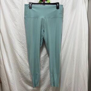 Nike Women's Leggings in Light Green